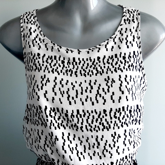 🅱️🅾️G🅾️ Forever 21 long summer holiday dress - Picture 2 of 8